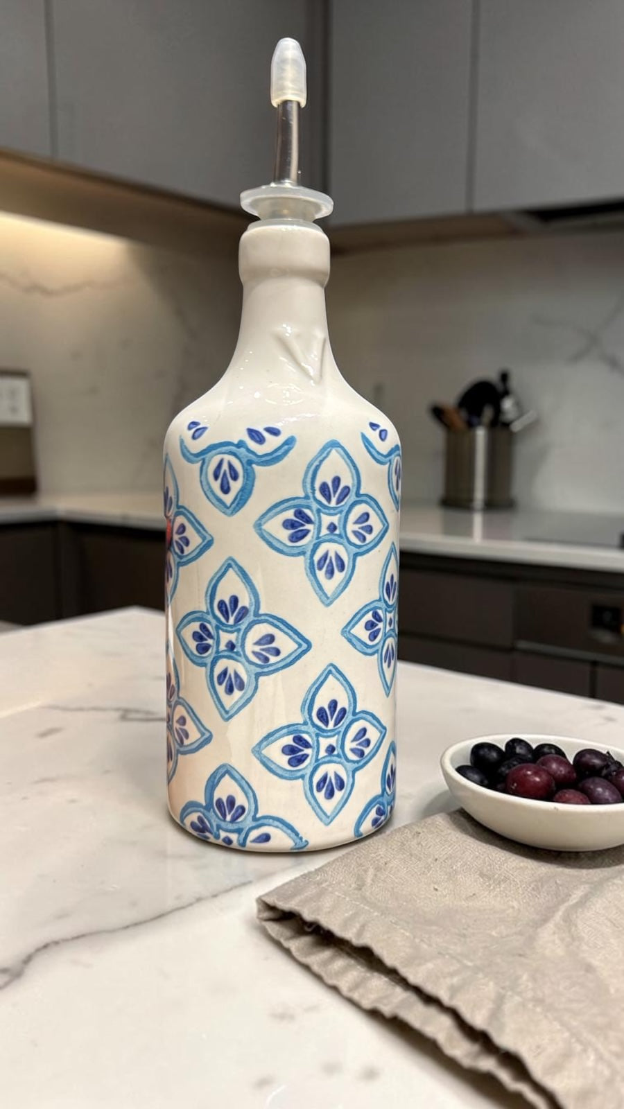Pour Oil Bottle